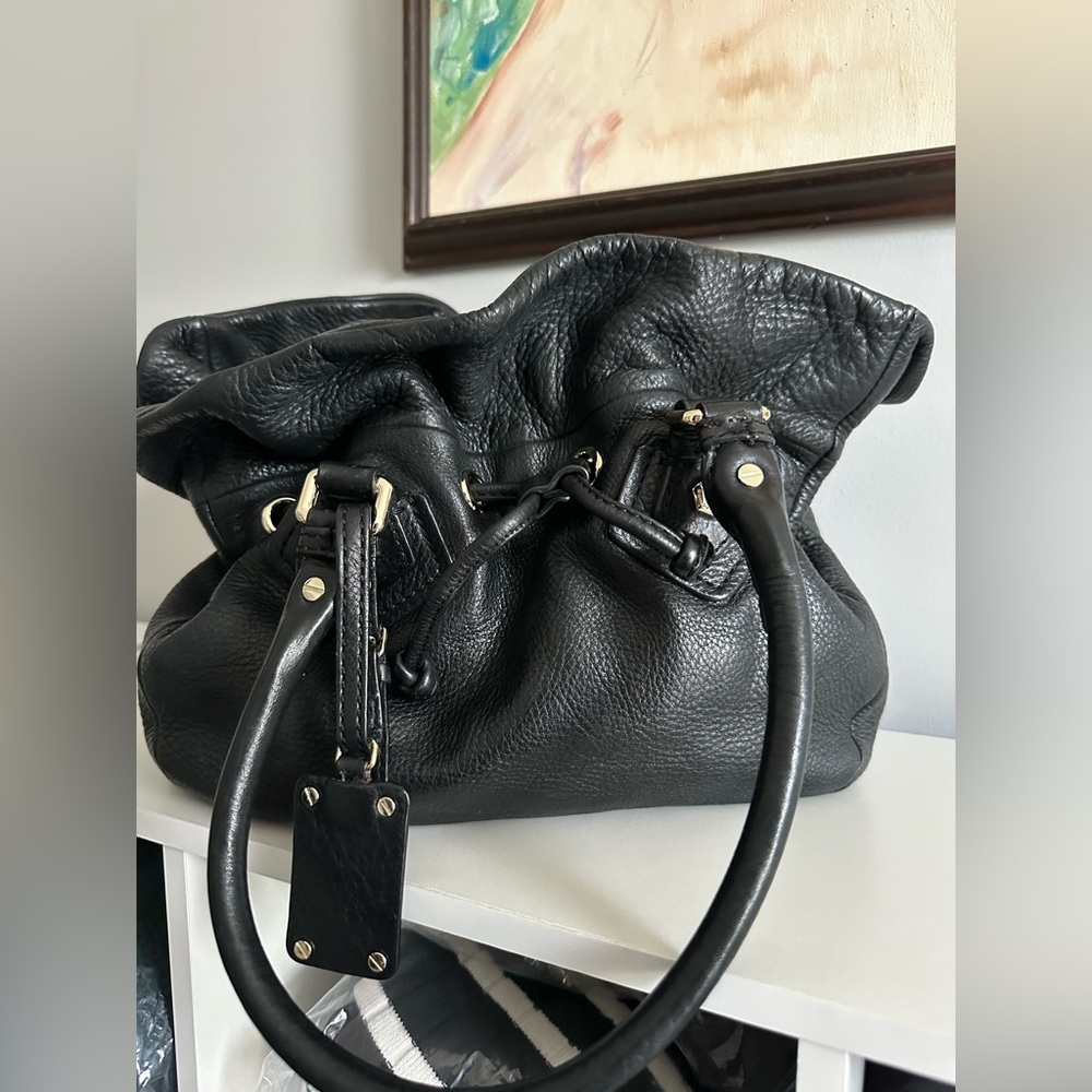 EUC Marc Jacobs Elegant Black Leather Women's Bag